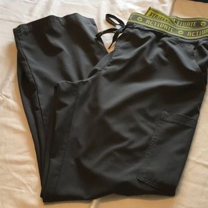 Activate scrub pants L